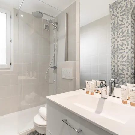Apartment Premium Apartment In Champs-Elysees