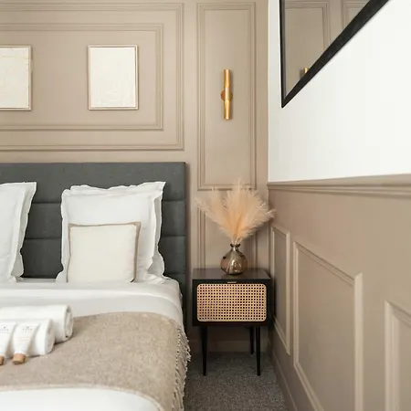 Premium Apartment In Champs-Elysees *