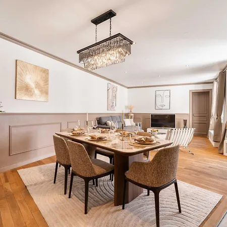 Premium Apartment In Champs-Elysees Apartment Paris